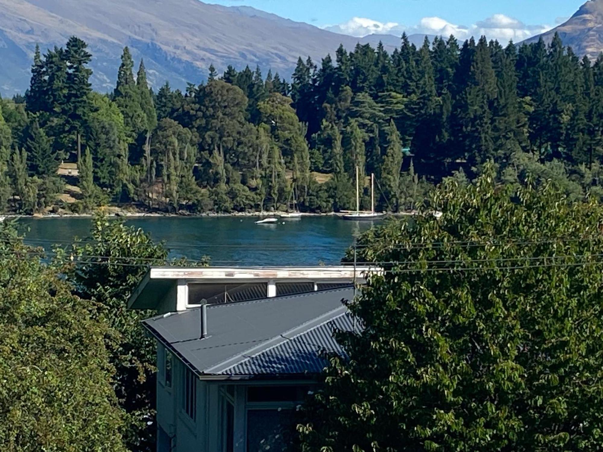 Holiday home Moon House *